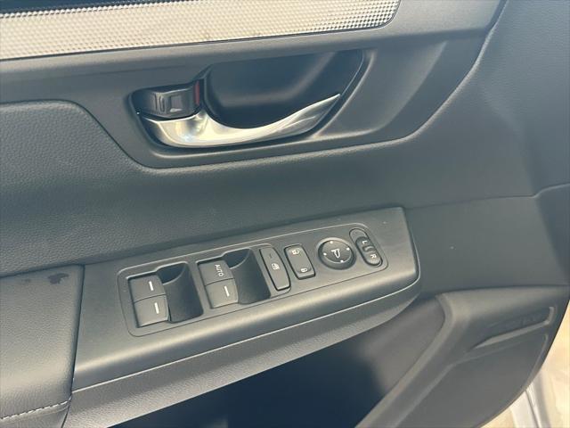 Photo of 2026 Crystal Black Pearl Honda CR-V