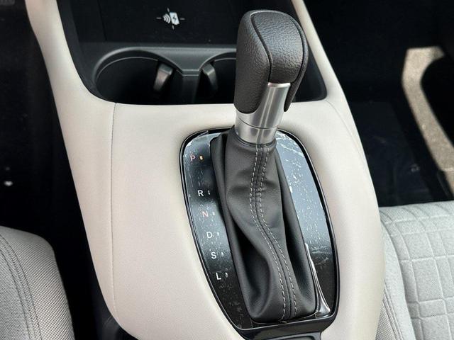 Photo of 2026 Solar Silver Metallic Honda HR-V