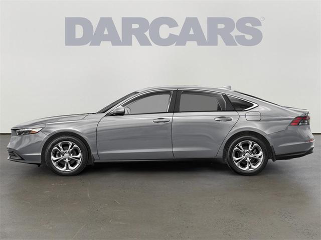 Photo of 2025 Solar Silver Metallic Honda Accord