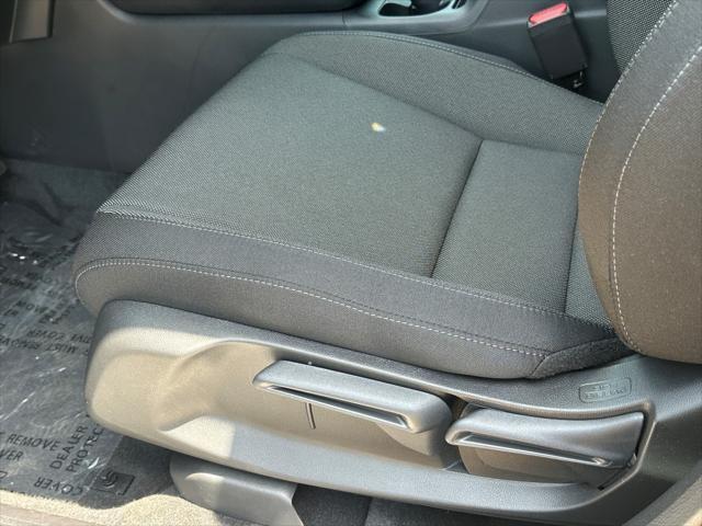 Photo of 2026 Crystal Black Pearl Honda CR-V