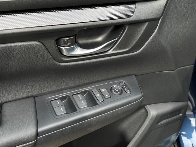 Photo of 2026 Canyon River Blue Metallic Honda CR-V Hybrid
