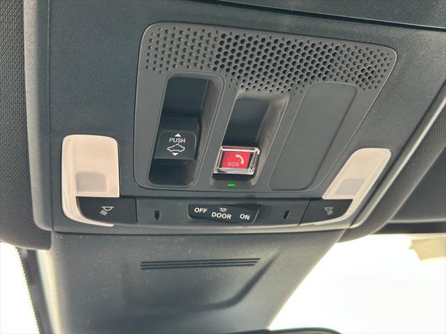 Photo of 2026 Canyon River Blue Metallic Honda CR-V Hybrid
