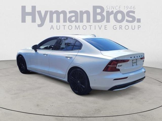 Photo of 2024 Crystal White Metallic Volvo S60