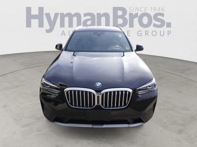 Photo of 2022 Jet Black BMW X3