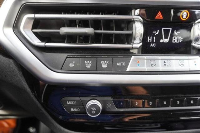 Photo of 2022 Jet Black BMW X3