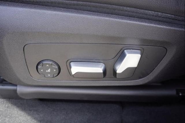 Photo of 2022 Jet Black BMW X3