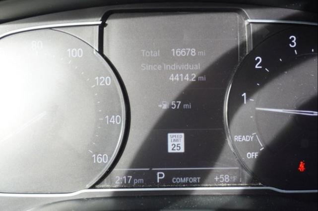 Photo of 2022 Jet Black BMW X3