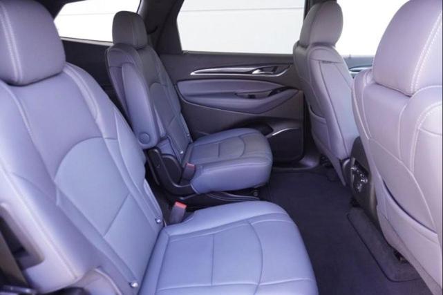 Photo of 2023 White Frost Tricoat Buick Enclave