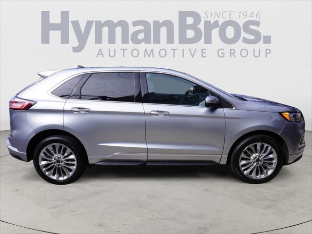 Photo of 2022 Iconic Silver Metallic Ford Edge