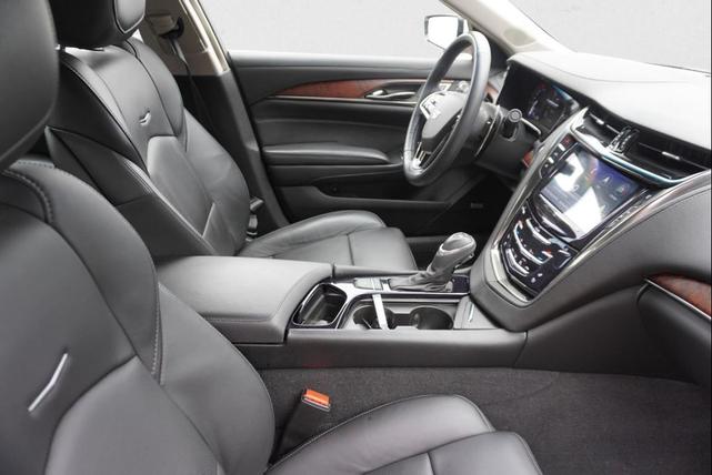 Photo of 2019 Crystal White Tricoat Cadillac CTS