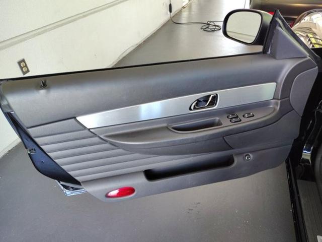 Photo of 2002 Evening Black Ford Thunderbird