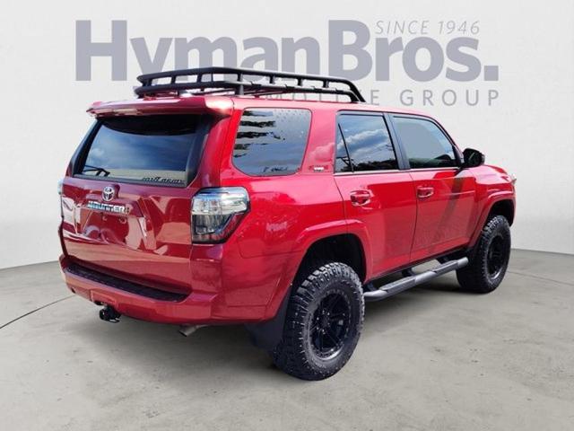 Photo of 2022 Barcelona Red Metallic Toyota 4Runner