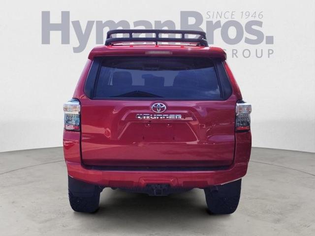 Photo of 2022 Barcelona Red Metallic Toyota 4Runner