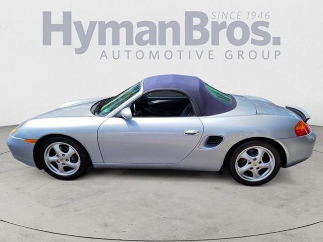 Photo of 1999 Polar Silver Metallic Porsche Boxster