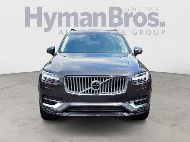 Photo of 2023 Platinum Grey Metallic Volvo XC90