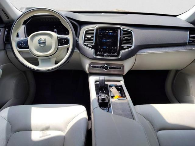 Photo of 2023 Platinum Grey Metallic Volvo XC90