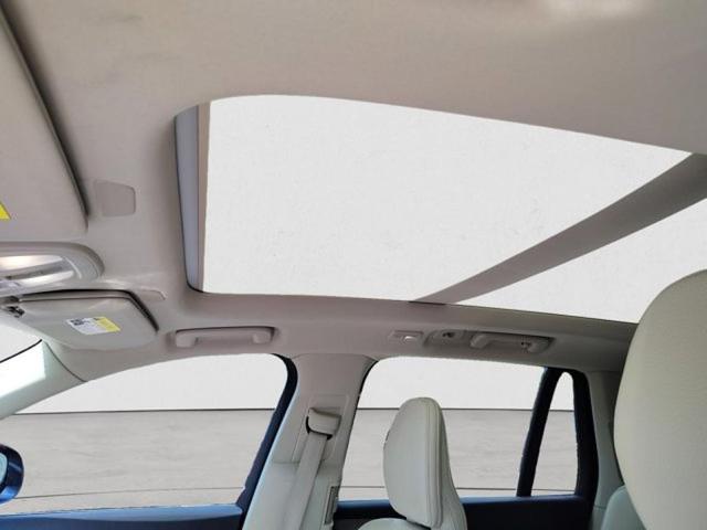 Photo of 2023 Platinum Grey Metallic Volvo XC90