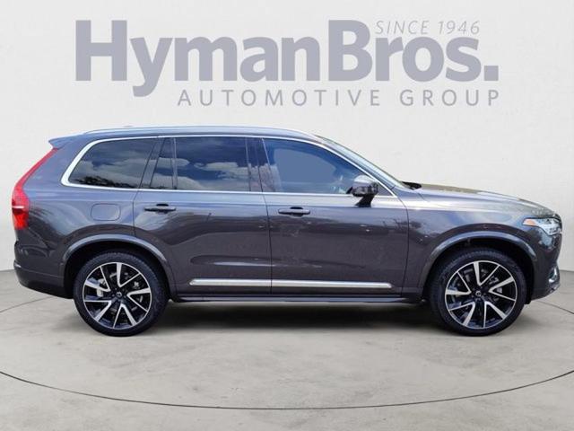 Photo of 2023 Platinum Grey Metallic Volvo XC90
