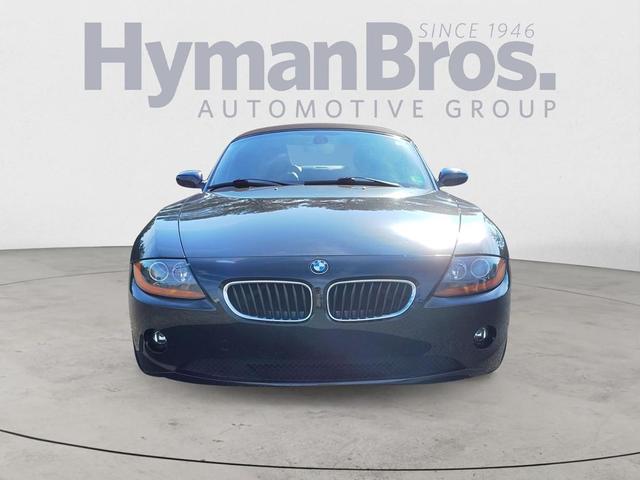 Photo of 2004 Black Sapphire Metallic BMW Z4