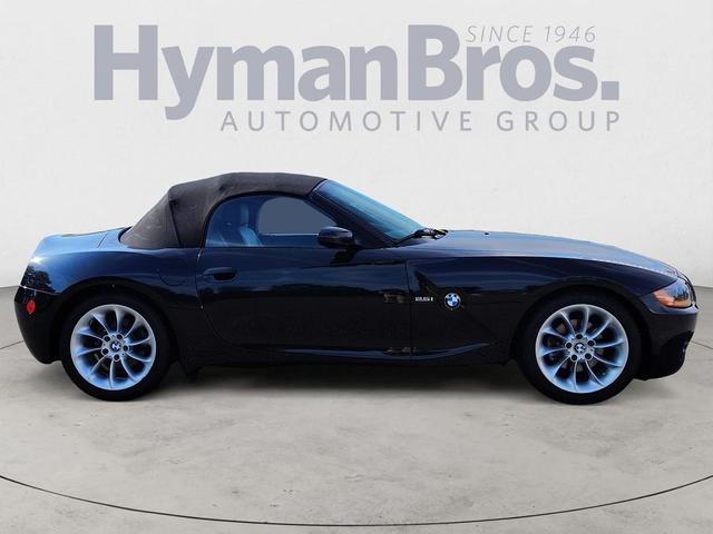 Photo of 2004 Black Sapphire Metallic BMW Z4