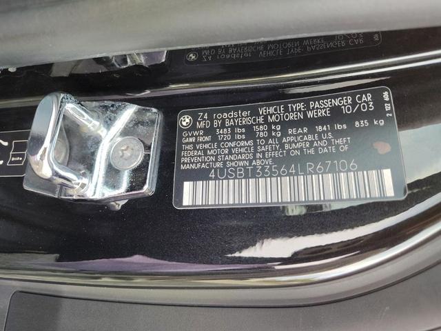 Photo of 2004 Black Sapphire Metallic BMW Z4