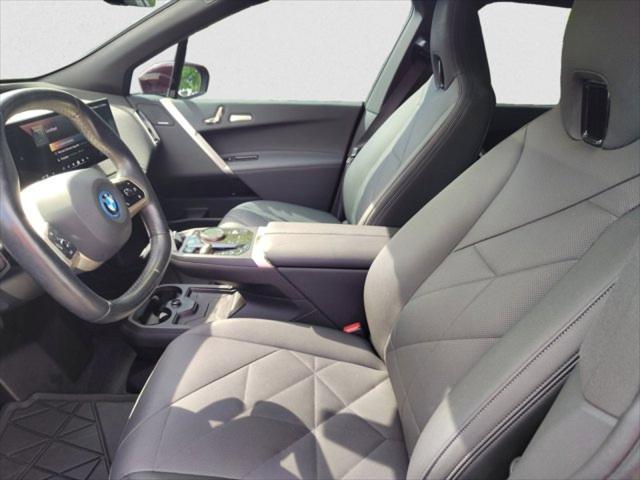 Photo of 2024 Aventurin Red Metallic BMW iX
