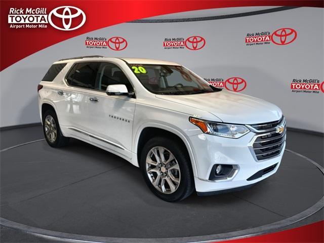 Photo of 2020 Summit White Chevrolet Traverse