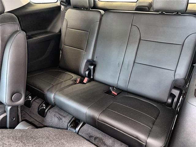Photo of 2020 Summit White Chevrolet Traverse