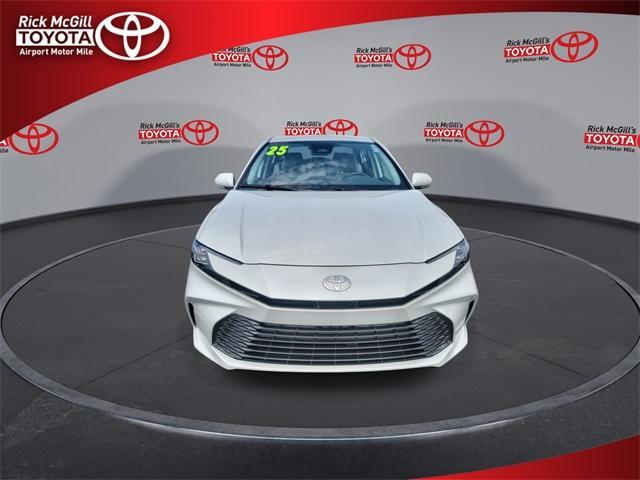 Photo of 2025 Wind Chill Pearl Toyota Camry