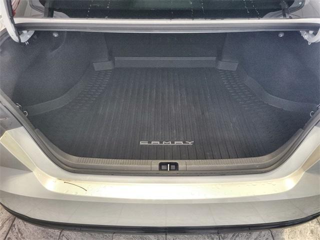 Photo of 2025 Wind Chill Pearl Toyota Camry