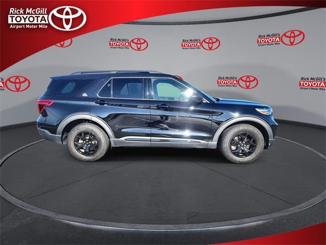 Photo of 2022 Agate Black Metallic Ford Explorer