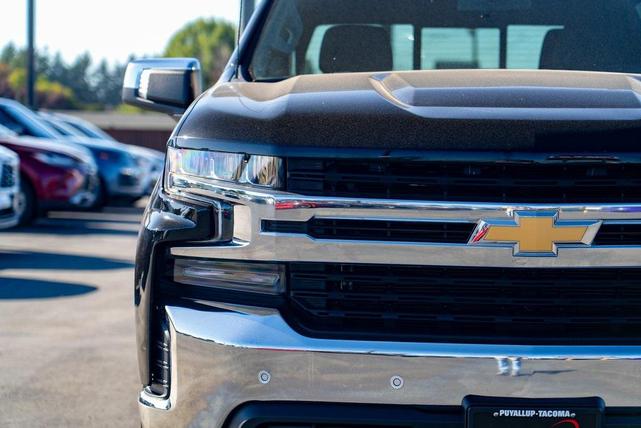 Photo of 2020 Black Chevrolet Silverado 1500