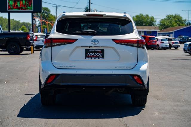 Photo of 2020 Blizzard Pearl Toyota Highlander