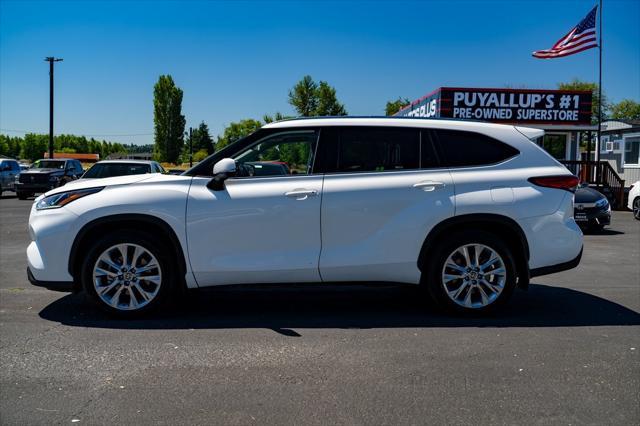 Photo of 2020 Blizzard Pearl Toyota Highlander