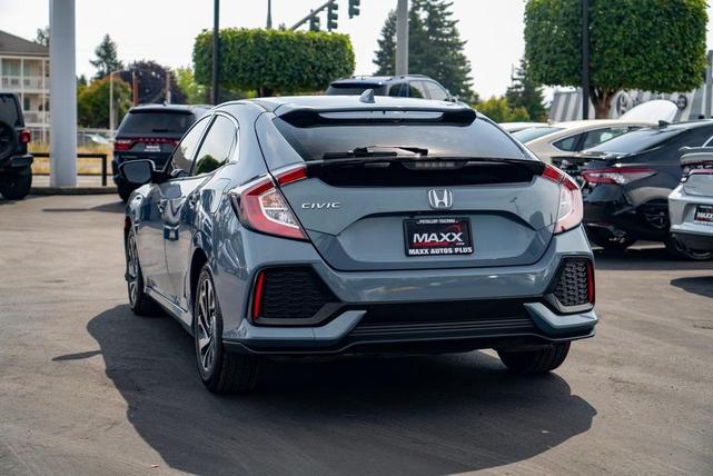 Photo of 2017 Sonic Gray Pearl Honda Civic
