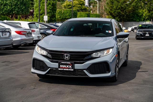 Photo of 2017 Sonic Gray Pearl Honda Civic