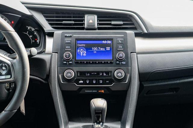 Photo of 2017 Sonic Gray Pearl Honda Civic