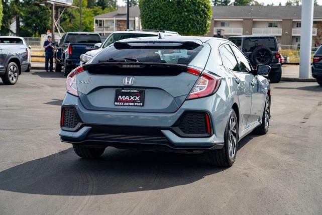 Photo of 2017 Sonic Gray Pearl Honda Civic