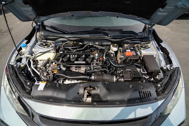 Photo of 2017 Sonic Gray Pearl Honda Civic
