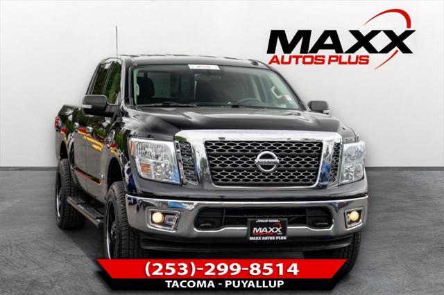 2017 Nissan Titan