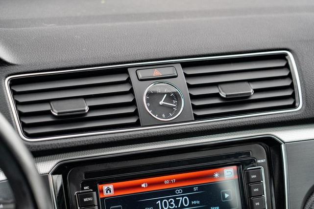 Photo of 2017 Deep Black Volkswagen Passat