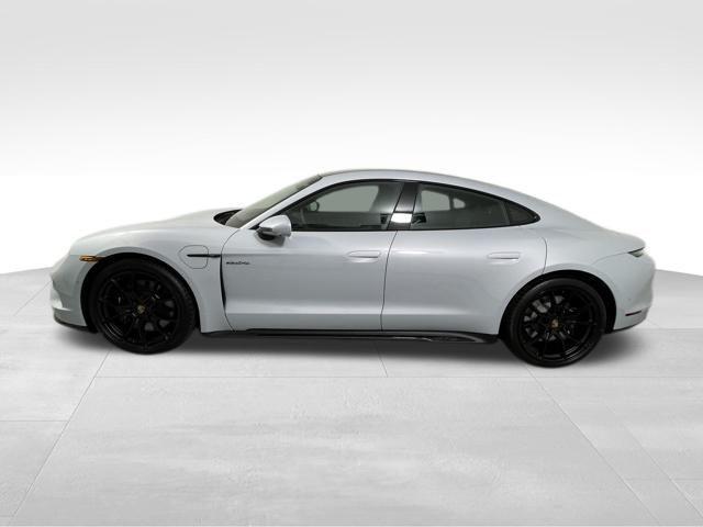 Photo of 2025 Ice Porsche Taycan
