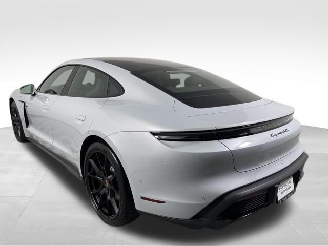 Photo of 2025 Ice Porsche Taycan