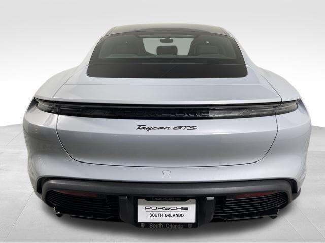 Photo of 2025 Ice Porsche Taycan