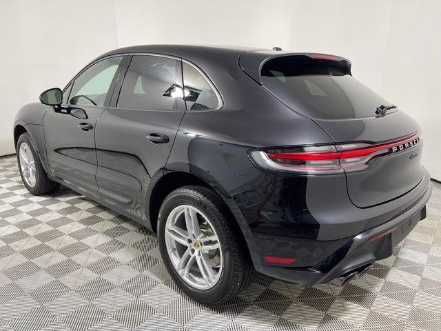 Photo of 2025 Jet Black Porsche Macan