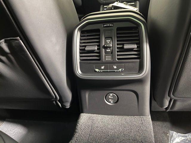 Photo of 2025 Gray Porsche Macan