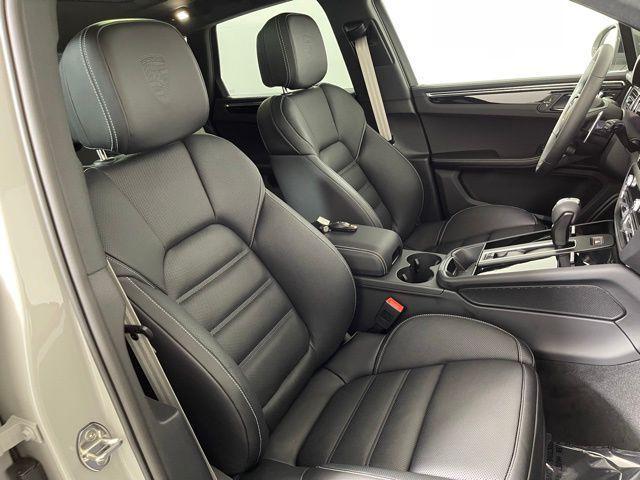 Photo of 2025 Chalk Porsche Macan
