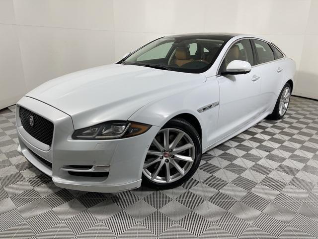 2016 Jaguar XJ