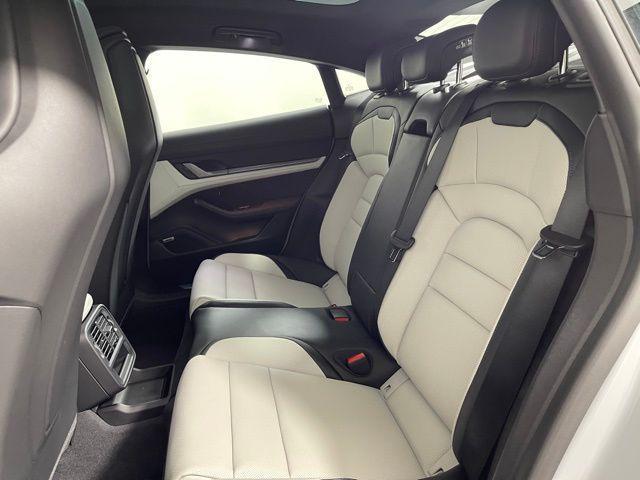Photo of 2025 Ice Porsche Taycan