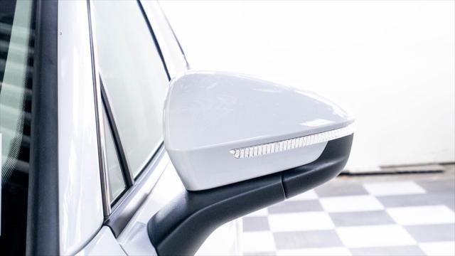 Photo of 2025 Pure White Volkswagen Tiguan